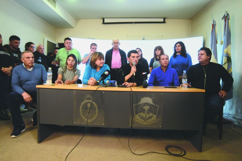 El MPN sufrió la derrota más dura de su historia. Perdió la provincia después de 60 años. El MPN sufrió la derrota más dura de su historia. Perdió la provincia después de 60 años.