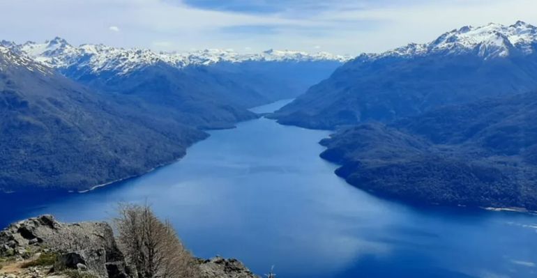 Chubut: la nieve retrocede un metro cada dos años. Chubut: la nieve retrocede un metro cada dos años.