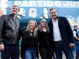 Martín Soria lanzó su candidatura a senador con críticas al gobernador Alberto Weretilneck.