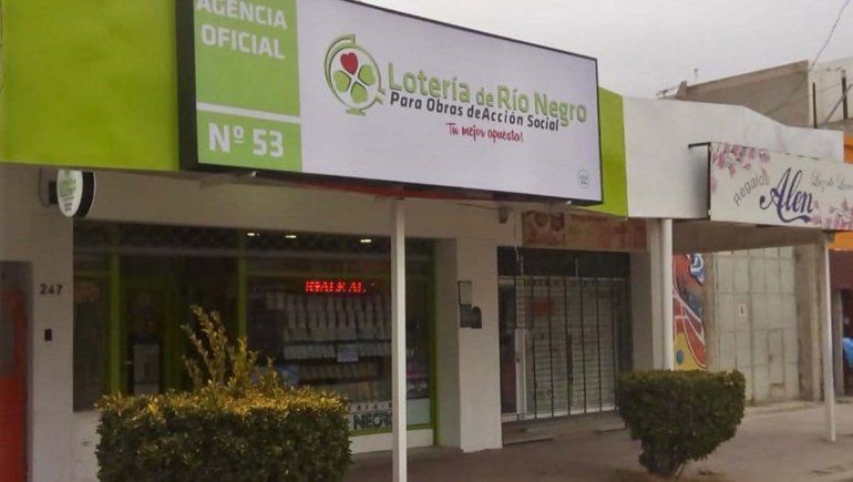 Vecina de Allen ganó un premio $4,5 millones en el Loto