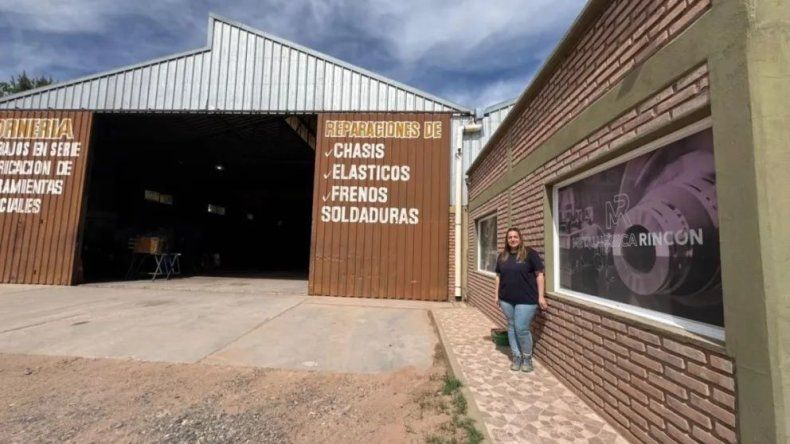 Magalí Granollers lidera una empresa metalúrgica familiar en Rincón de los Sauces Magalí Granollers lidera una empresa metalúrgica familiar en Rincón de los Sauces