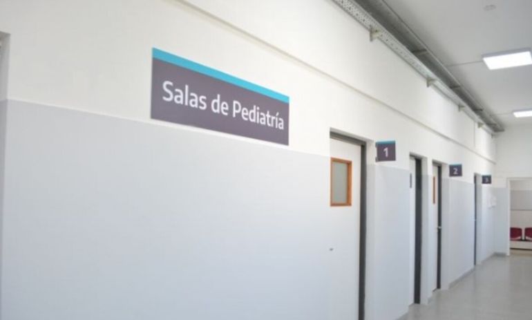 La beba fue llevada de urgencia y pese a los esfuerzos médicos, murió poco después. La beba fue llevada de urgencia y pese a los esfuerzos médicos, murió poco después.