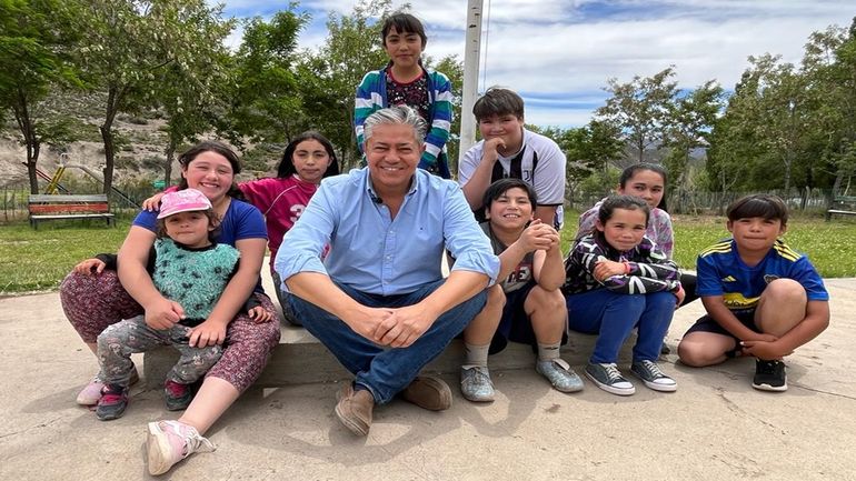 El plan de becas fue uno de los primeros anuncios que hizo el gobernador Rolando Figueroa. El plan de becas fue uno de los primeros anuncios que hizo el gobernador Rolando Figueroa.