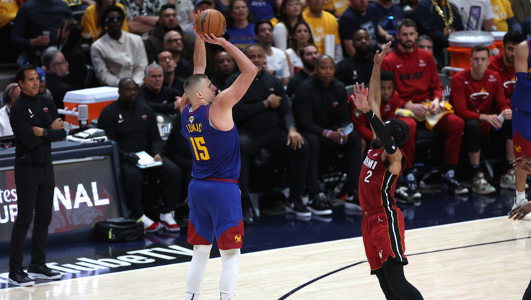 Denver fue más que Miami y ganó por 11 en el comienzo de las finales de la NBA