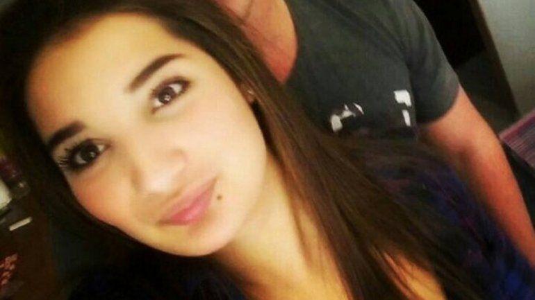 El director del hospital donde fue atendida la pareja dijo que el novio entró muy excitado y debieron sedarlo.
