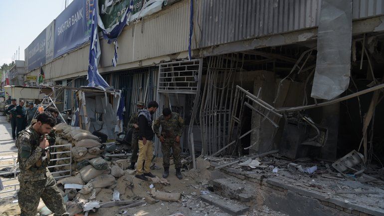 Detonó los explosivos por error en la zona de los cajeros automáticos.