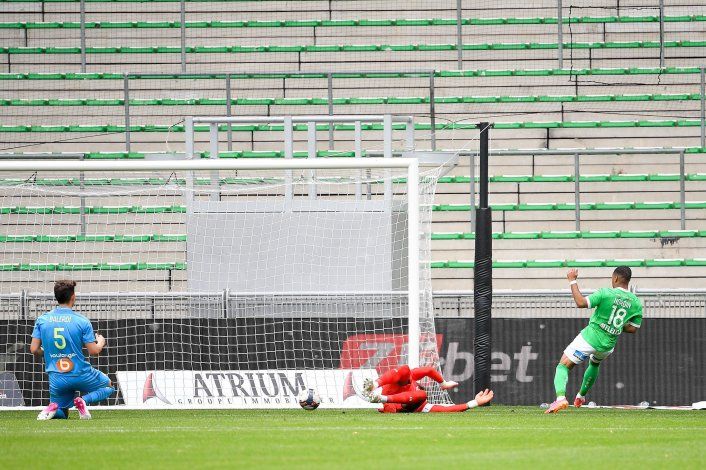 La insólita y grosera pifia de Balerdi que deja a Sampaoli en la cuerda floja
