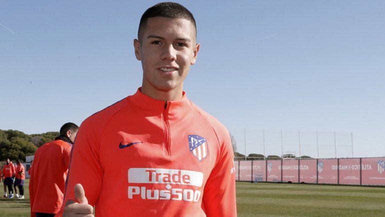 El defensa central Nahuén Pérez en la mira de River