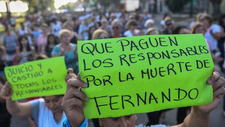 Vecinos de Zárate marcharon para pedir justicia por el crimen de Fernando