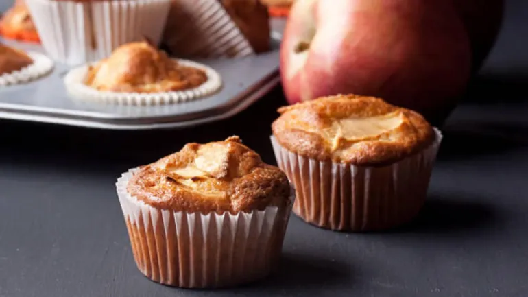 Muffins de manzana y canela para hacer en casa. Muffins de manzana y canela para hacer en casa.