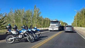 Se vio afectado el tránsito de la Ruta 22 sobre el tercer puente. Se vio afectado el tránsito de la Ruta 22 sobre el tercer puente.