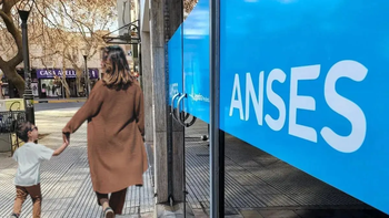 ANSES confirmó que paga $165.000 en marzo a un grupo de beneficiarios ANSES confirmó que paga $165.000 en marzo a un grupo de beneficiarios