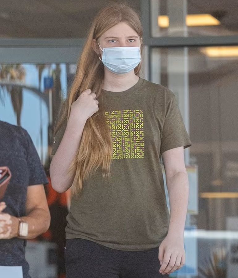 Vivian Jenna Wilson no quiere tener ningún vínculo con su padre, Elon Musk. Vivian Jenna Wilson no quiere tener ningún vínculo con su padre, Elon Musk.