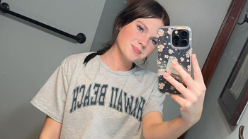 El FBI investiga la muerte de Anna Kepner, hallada sin vida en un crucero Carnival en aguas internacionales. | LM Neuquen El FBI investiga la muerte de Anna Kepner, hallada sin vida en un crucero Carnival en aguas internacionales.