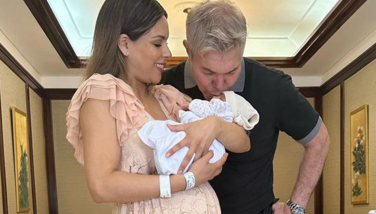 Barby Franco presentó a Sarah, su primera hija junto a Fernando Burlando, que ya tiene dos hijas mayores.