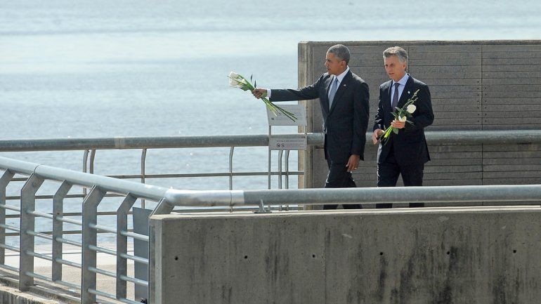 Obama y Macri recorrieron ayer el Parque de la Memoria.