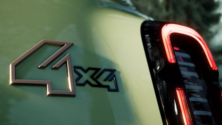 El logo del nuevo Renault 4x4 Savane concept. Podría hacerse desde 2026. El logo del nuevo Renault 4x4 Savane concept. Podría hacerse desde 2026.