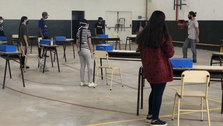 Con programas extras Educación amplía el tiempo escolar