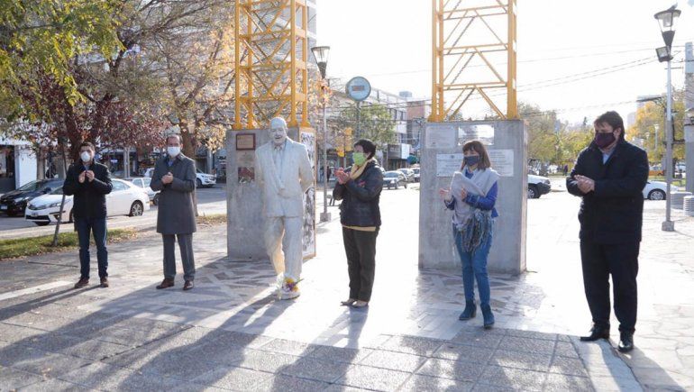 Gutiérrez encabezó un festejo diferente por los 59 años del MPN