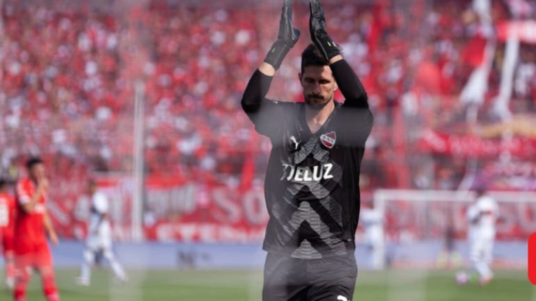 Tiembla el Independiente de Tevez: qué pasará con su arquero Rey