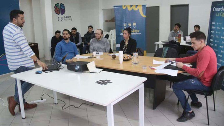 Emprendedores locales recibirán el apoyo de la Muni