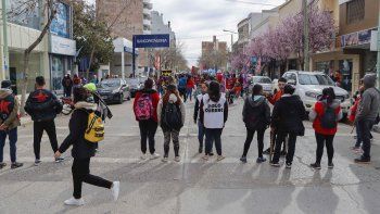 organizaciones piqueteras coparon el centro cipoleno organizaciones piqueteras coparon el centro cipoleno