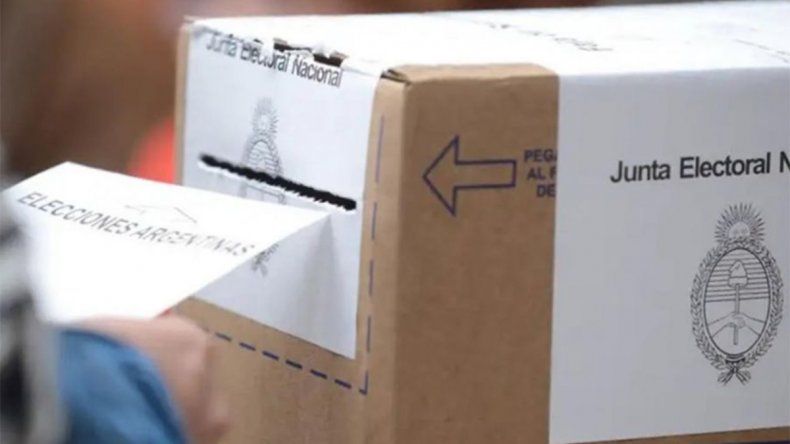 Un domingo electoral, entre pálpitos y la quiniela