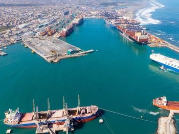 El puerto de San Antonio, una de las salidas más importantes que tiene Chile hacia el Pacífico.