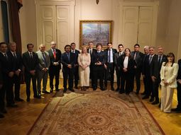 Javier Milei recibió a los gobernadores en Casa Rosada este jueves. Javier Milei recibió a los gobernadores en Casa Rosada este jueves.