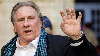 Gérard-Depardieu-1200x678.jpg
