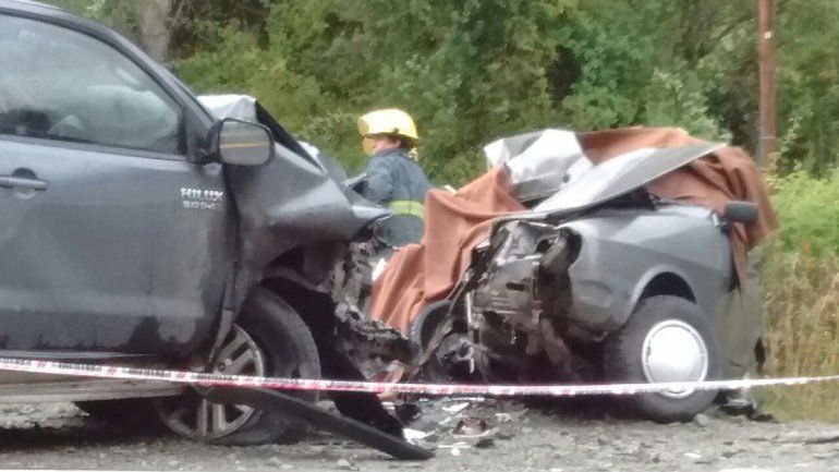 Un muerto en un tremendo choque frontal en la Ruta 40
