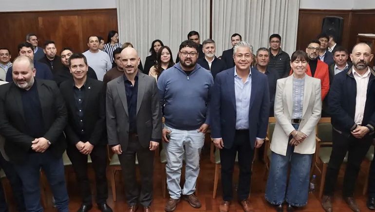Provincia aseguró aportes para obras en 28 localidades neuquinas