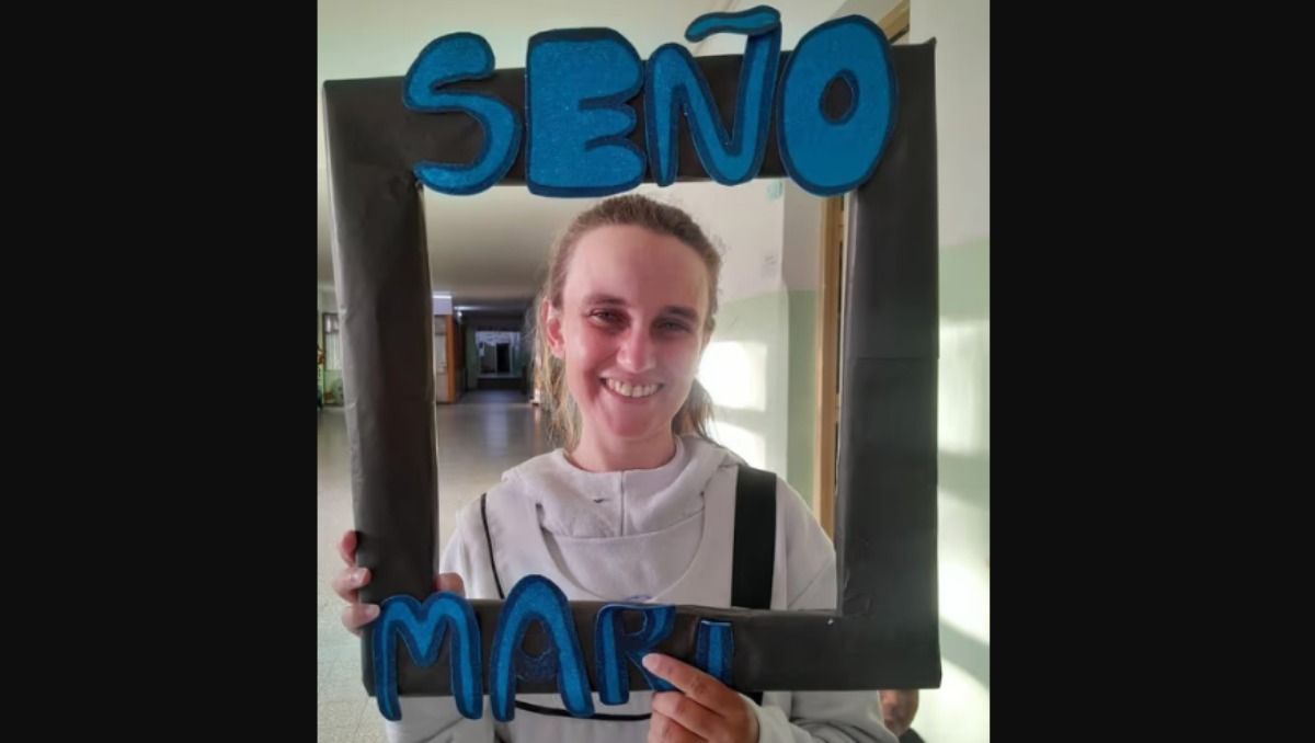 La joven maestra Mariana de Pablo Lloyd, a la que sus alumnos llamaban cariñosamente La Seño Mari.&nbsp;