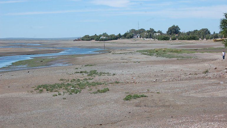 Dos postales de un mismo lugar producto de la naturaleza