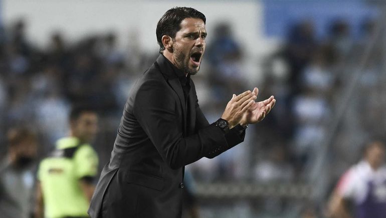 El astrólogo Juan de Dios anticipó que Racing le ganará a Boca en la semifinal de la Copa de la Liga Profesional.