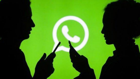 ¿Cómo saber con quién hablo más en WhatsApp?