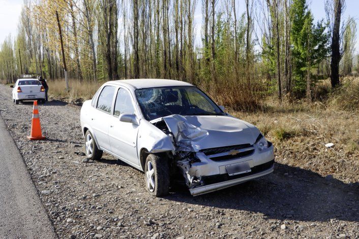 Así quedó el auto que chocó con la moto