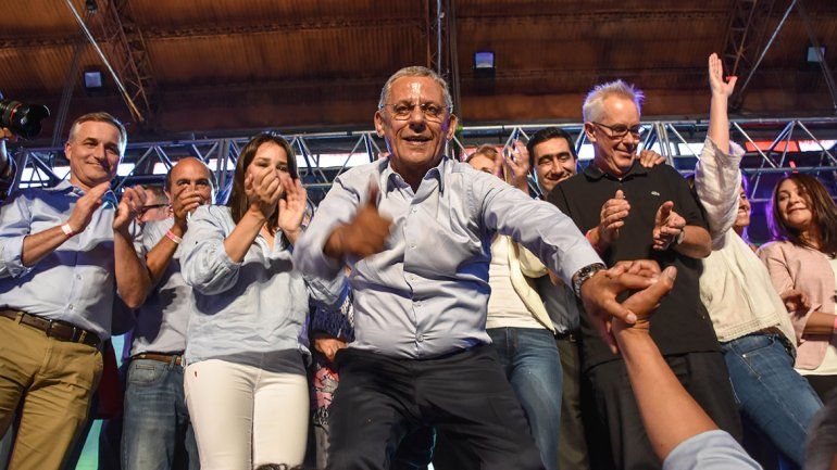 Pechi Quiroga prometió una revolución educativa