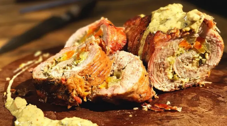 La tapa de nalga de cerdo, otra de las opciones para hacer el arrollado navideño. La tapa de nalga de cerdo, otra de las opciones para hacer el arrollado navideño.