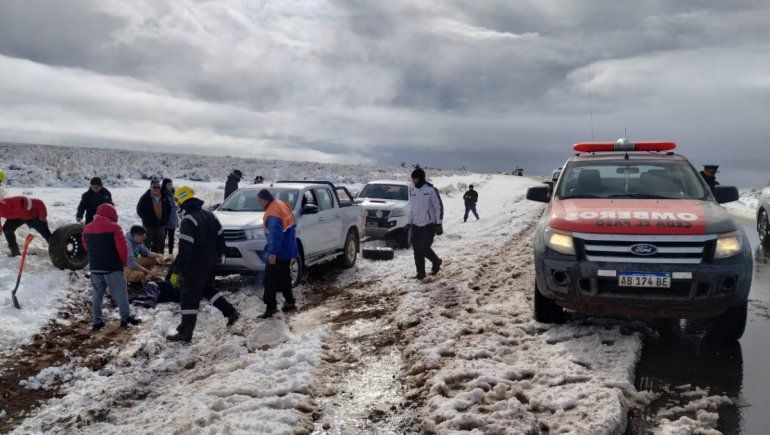 Vuelcos y despistes en Ruta 22: las zonas más complicadas para transitar con nieve