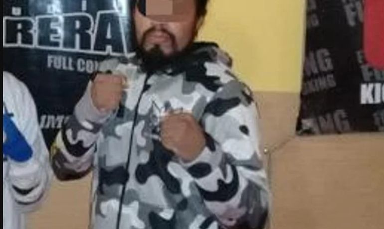 El profesor acusado de abuso sexual fue despedido por la escuela de kick boxing de Comodoro Rivadavia. El profesor acusado de abuso sexual fue despedido por la escuela de kick boxing de Comodoro Rivadavia.