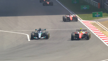 Russell peleó duro con las Ferrari en la carrera sprint en el GP de China Russell peleó duro con las Ferrari en la carrera sprint en el GP de China