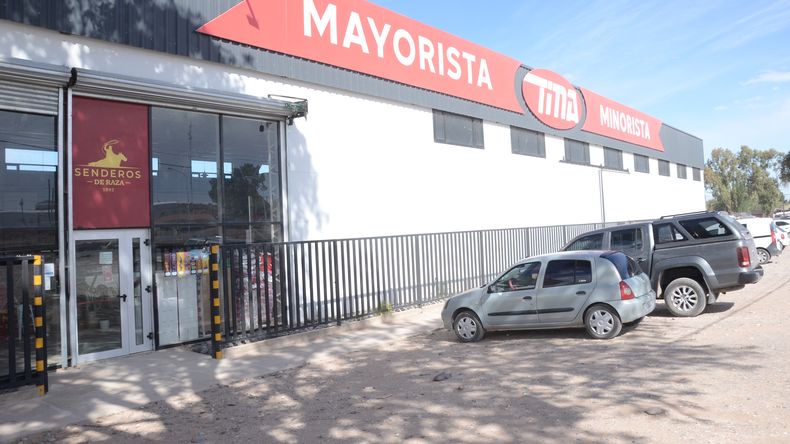 El supermercado y mayorista Tina y otra propuesta para mejorar la atención al cliente