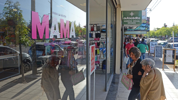 Neuquén: El BPN lanza una promo de seis cuotas sin interés por el Día de la Madre