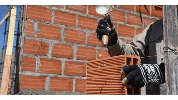 Cómo acceder a los 360 mil pesos del plan para reformar la casa en Neuquén