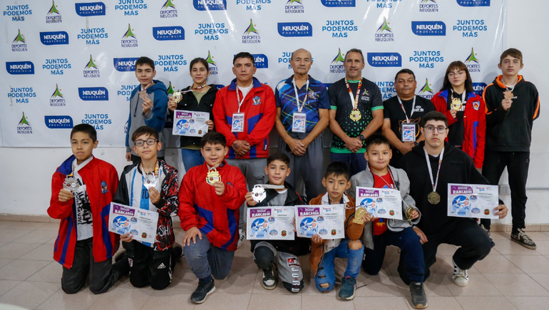 El taekwondo neuquino se lució en histórico torneo en Rancagua