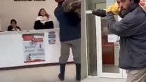 Desesperado por la impunidad con la que operaron los delincuentes en su propiedad y la seguidilla de pérdidas económicas y afectivas. Desesperado por la impunidad con la que operaron los delincuentes en su propiedad y la seguidilla de pérdidas económicas y afectivas.