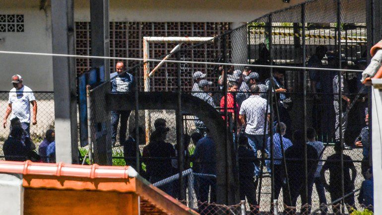 Masacre en una escuela de Brasil: 10 muertos