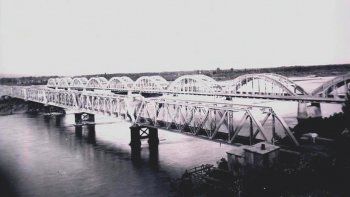 Puente carretero