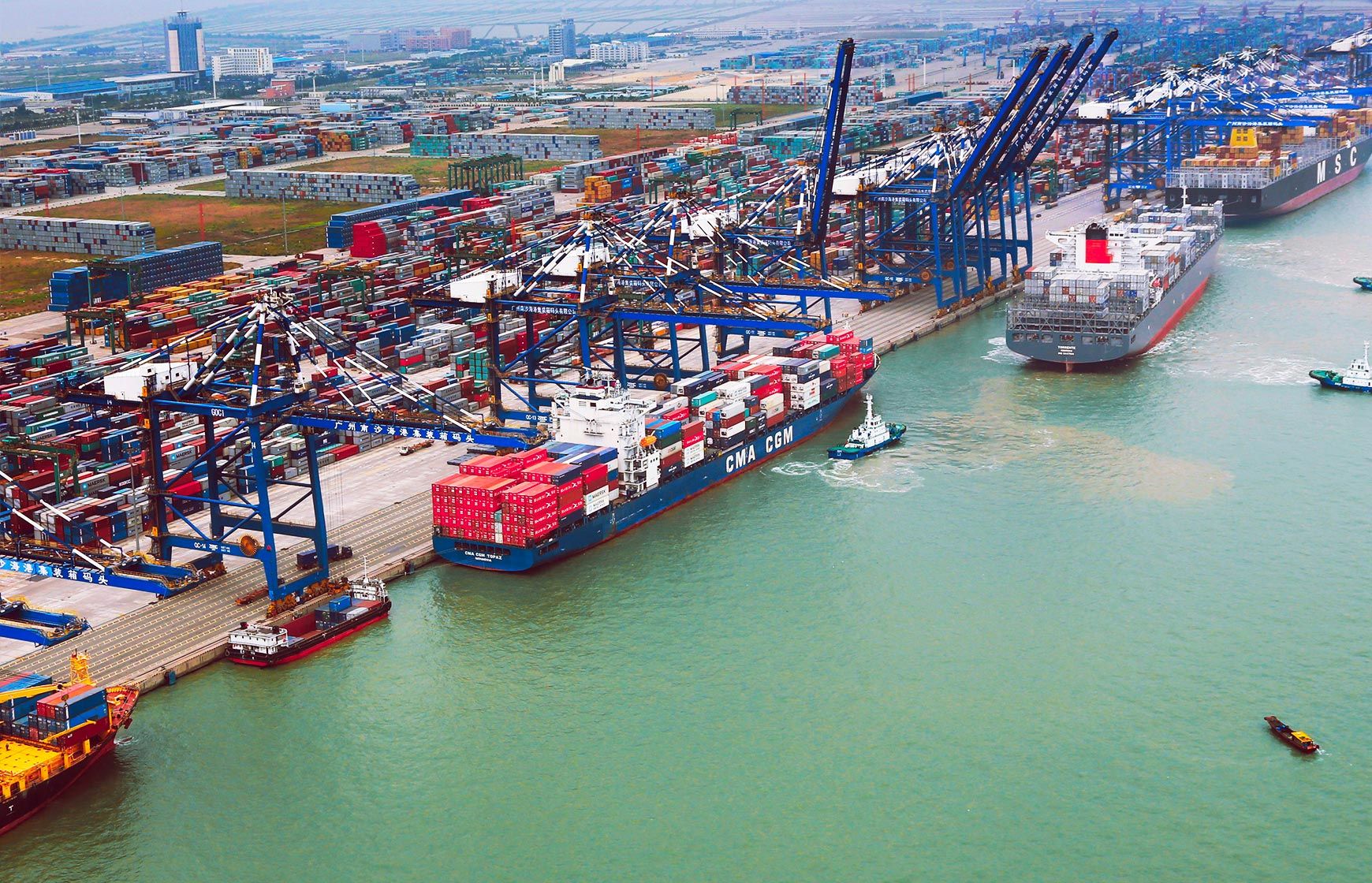 Confirmaron que se dio inicio al proceso de destrucción de los contenedores de cerezas en el puerto de Nansha (Foto).